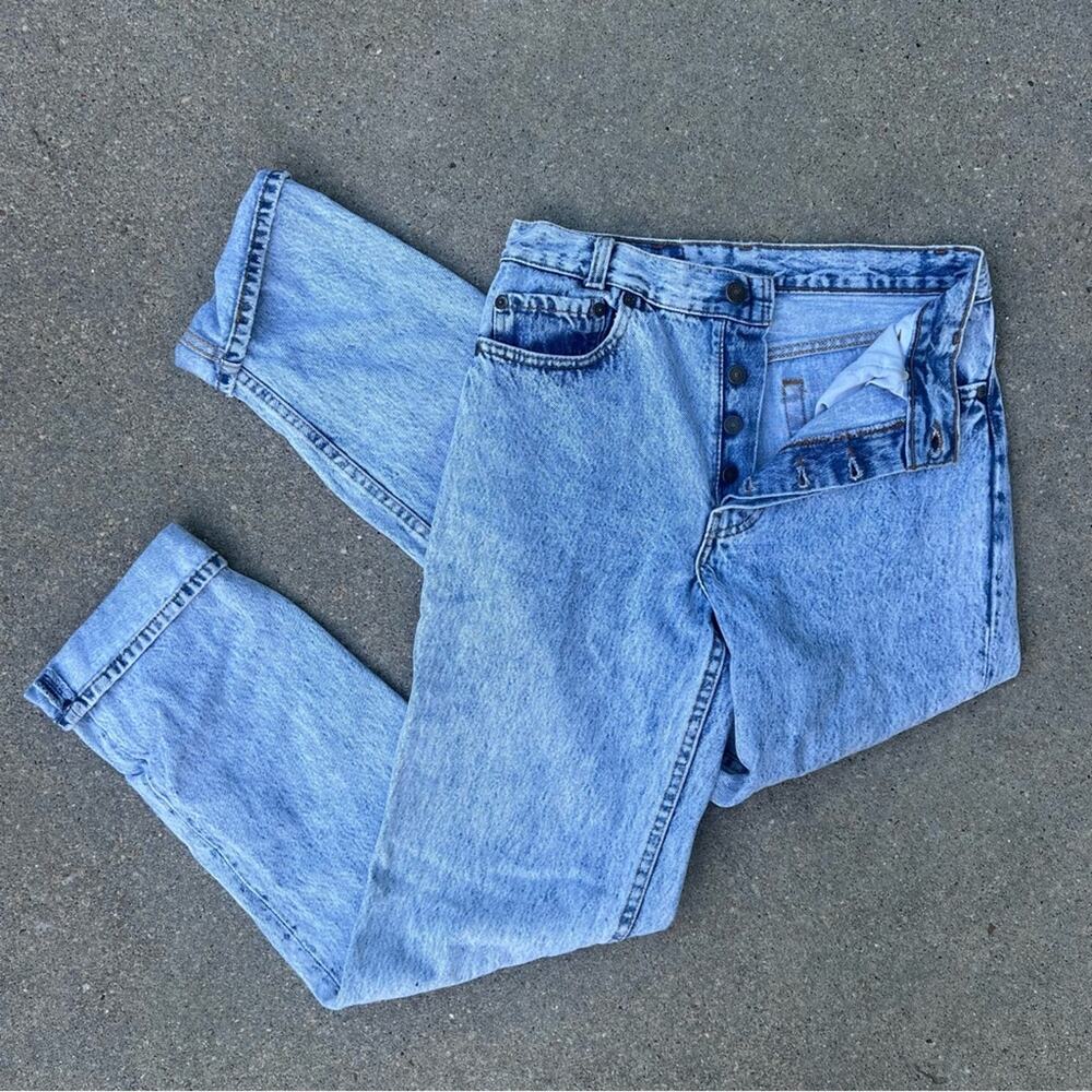 Vintage 90s Levi’s 701 student fit Jeans button fly acid wash 29x32